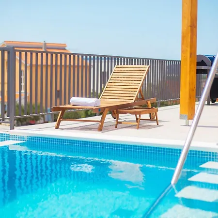 Сasa de vacaciones Lomari Šibenik