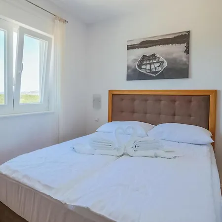 Lomari * Šibenik